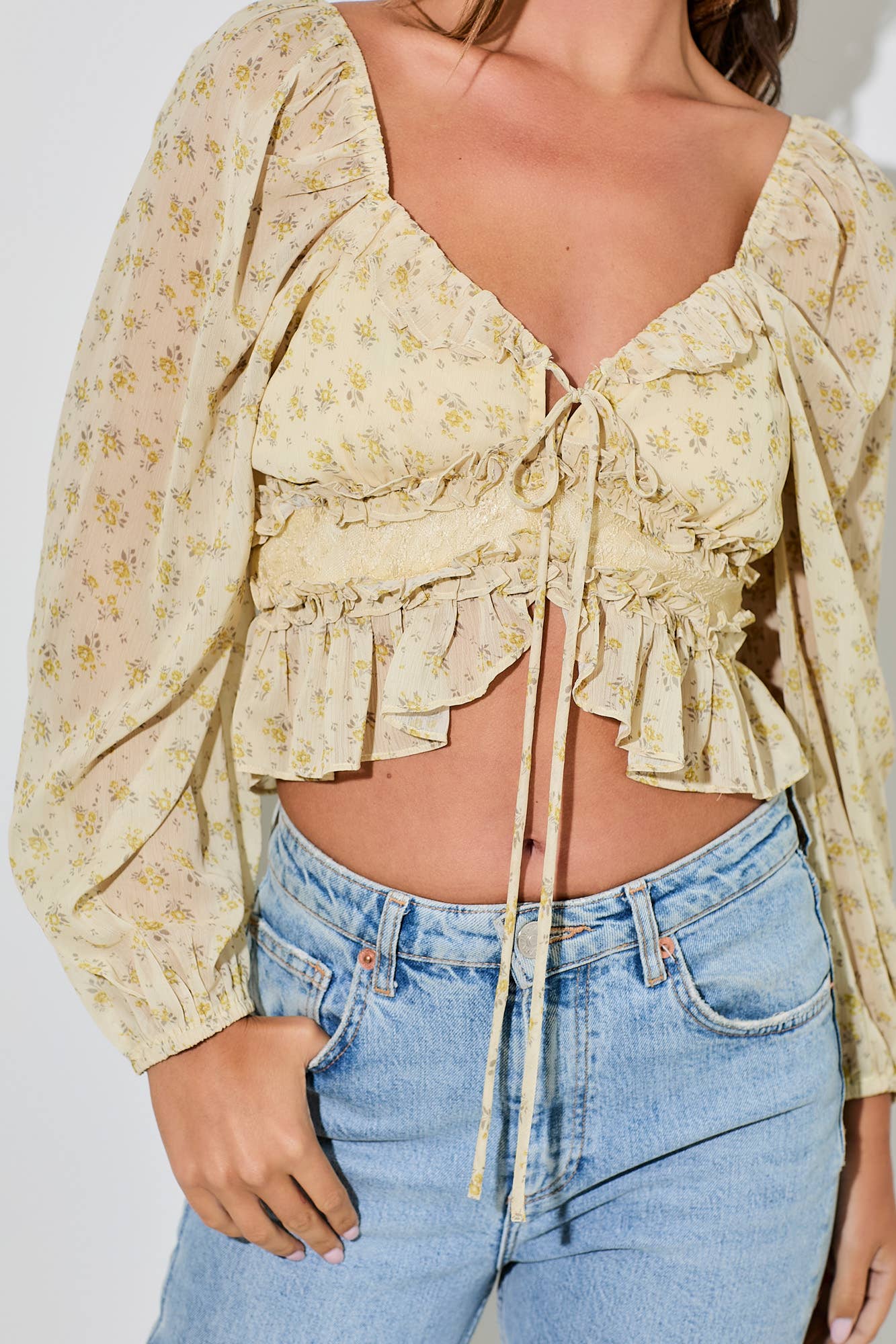 FLORAL LONG SLEEVE BLOUSE