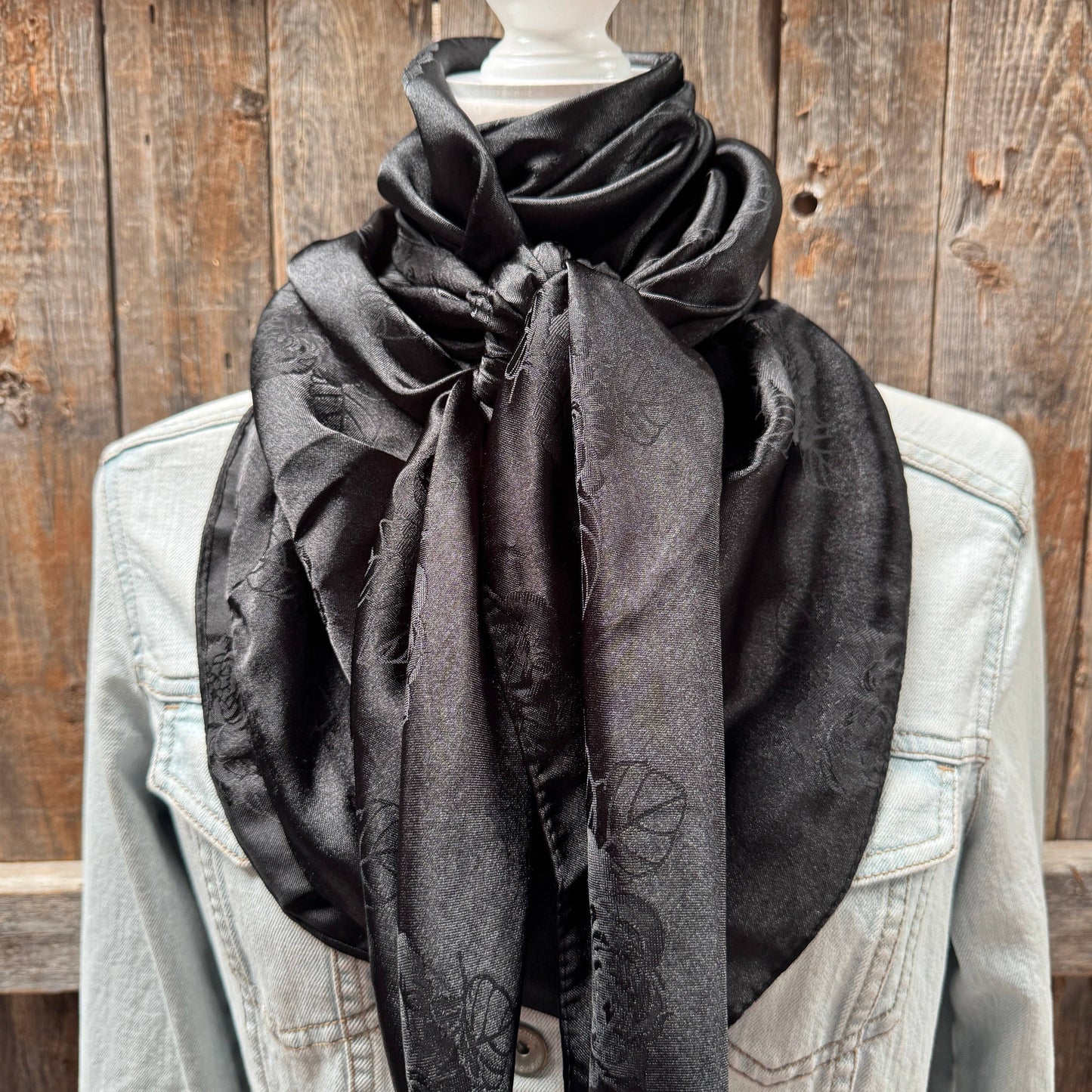 42X42"  Black Rose Jacquard XL Wild Rag / Scarf WR3521