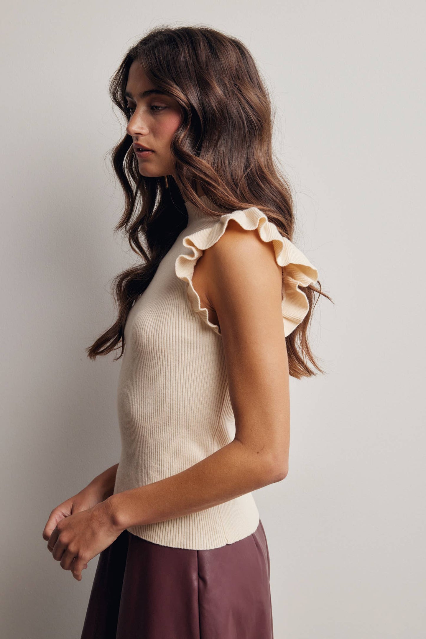 Ruffle Sleeve Rib Knit Top FSW0057