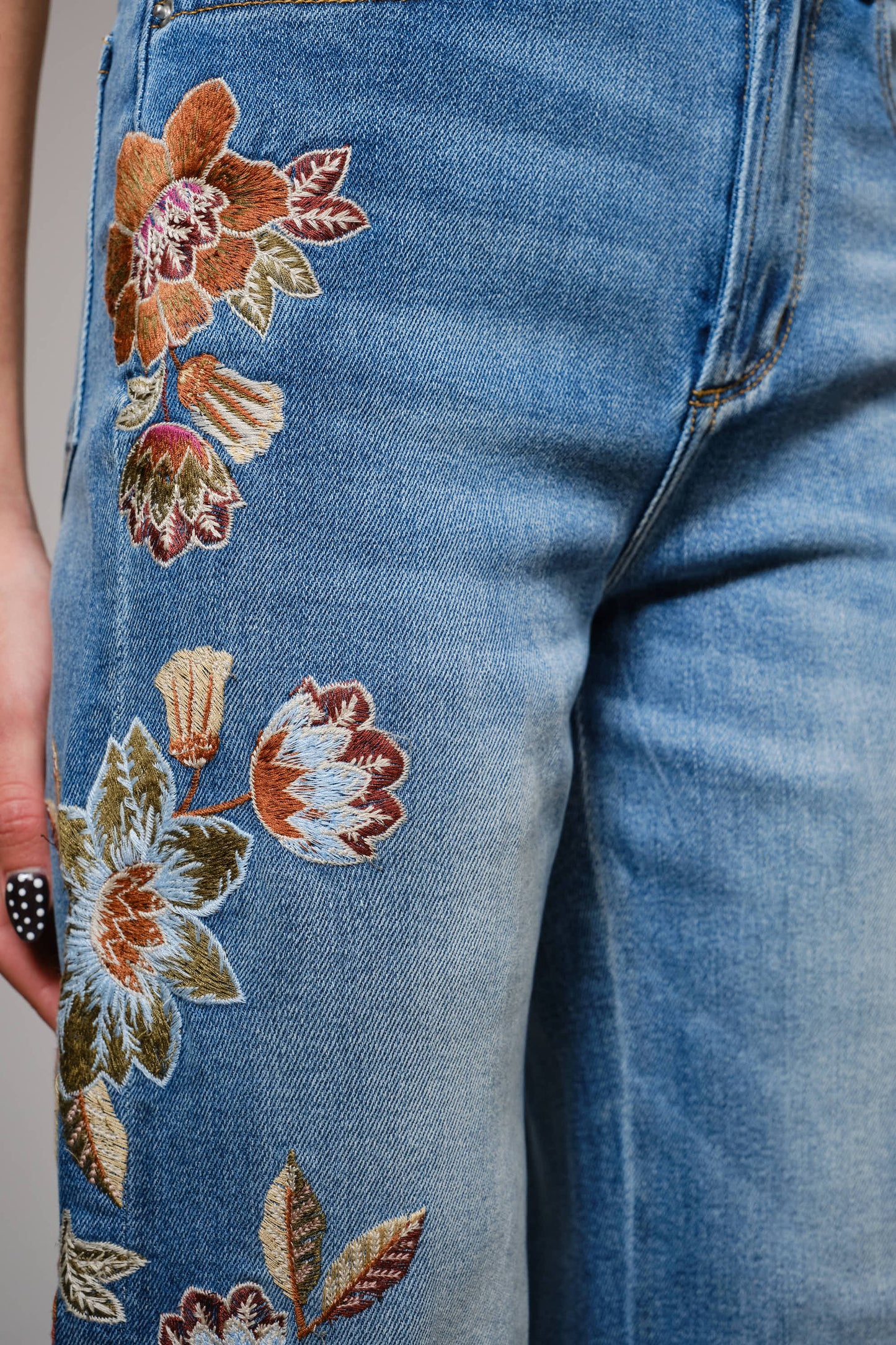 Flower Embroidery High Waist Flare Jean